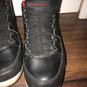 Retro 9 snakeskin bred low